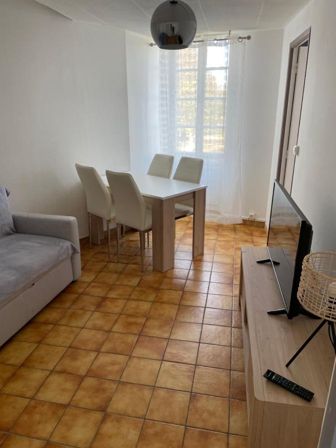 Charmant T2 Au 1Er Dans Residence Avec Parc Arbore Saint-Pierre-le-Moutier Экстерьер фото